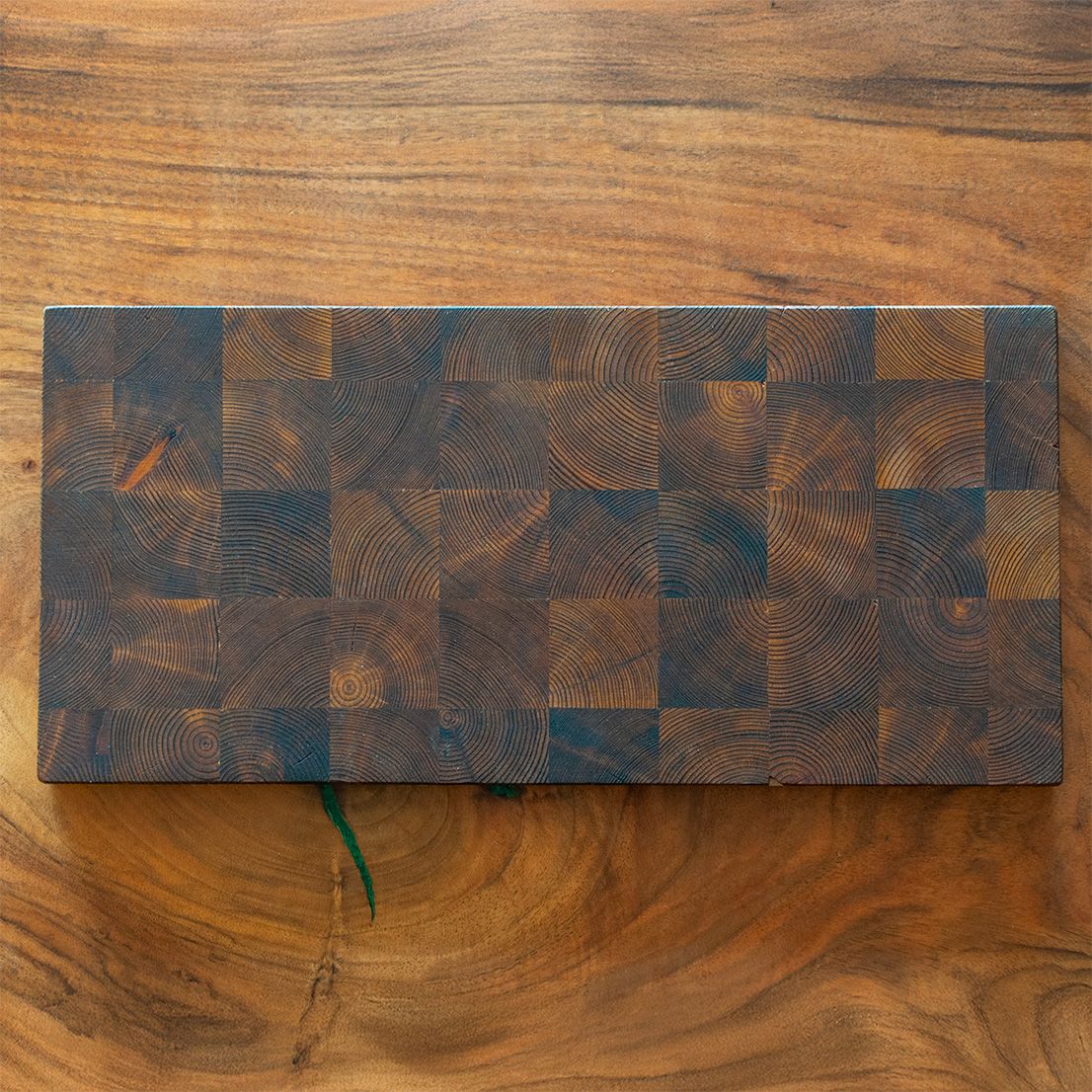 Planche en bois de bout – Mélèze fumé à cœur – Image 6