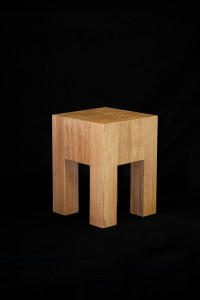Tabouret Carrelets bords droits en chêne massif
